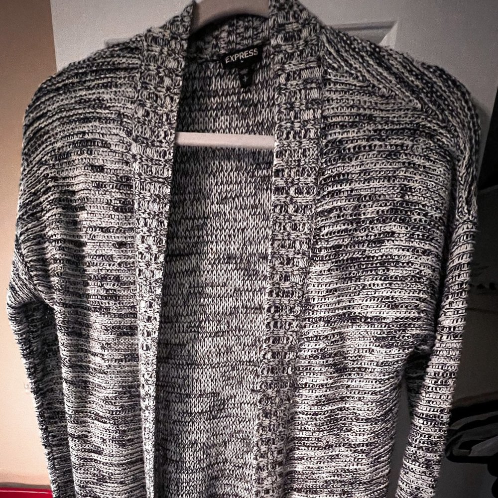 Oversized Grey Cardigan with Pockets | Size Small